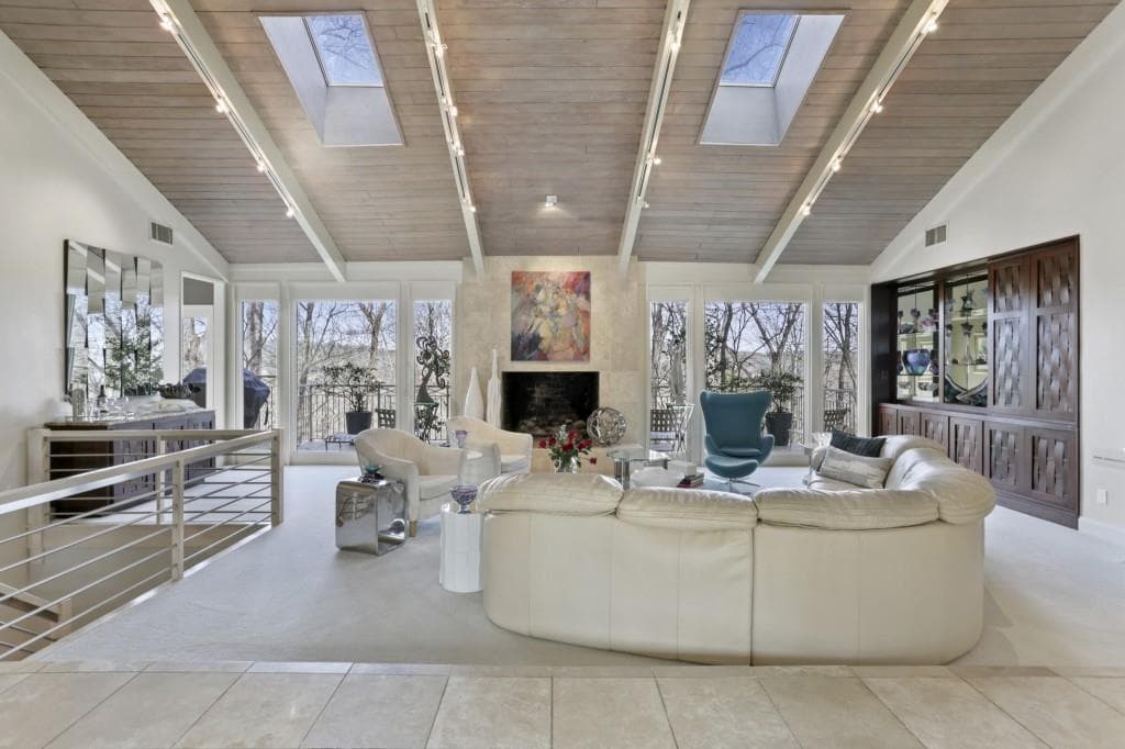 680 River Chase Point, Atlanta, GA 30328 — most recent listing photo