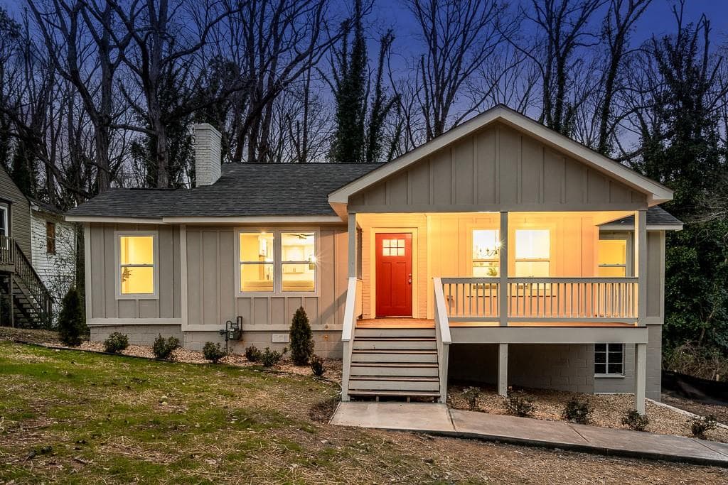 3 bedroom, 2 bathroom, 1,823 sq ft single family residence sold at 1339 Lockhaven Circle, Atlanta, GA 30311