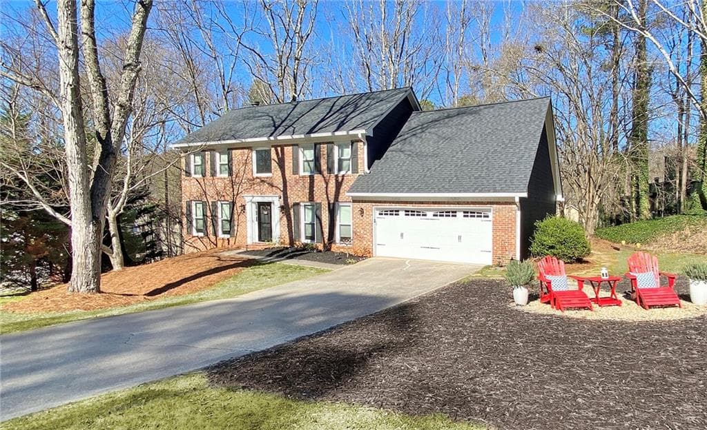 4 bedroom, 4 bathroom, 4,247 sq ft single family residence sold at 210 Highridge Court, Roswell, GA 30076