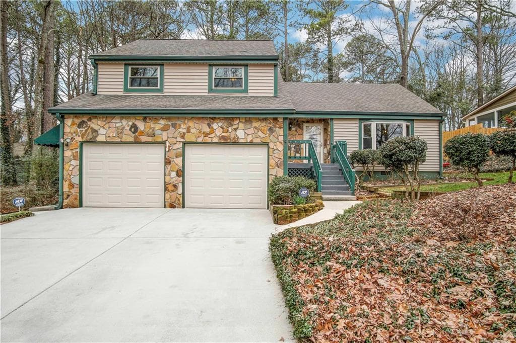 834 Huntington Way, Lilburn, GA 30047 — most recent listing photo