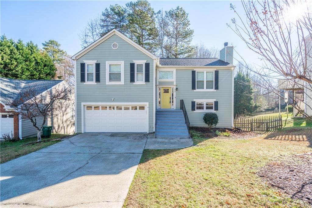 4 bedroom, 3 bathroom, 1,807 sq ft single family residence sold at 250 Preston Oaks Drive, Alpharetta, GA 30022