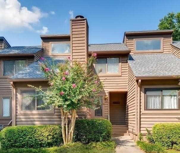 1102 Parkaire Crossing, Marietta, GA 30068 — most recent listing photo