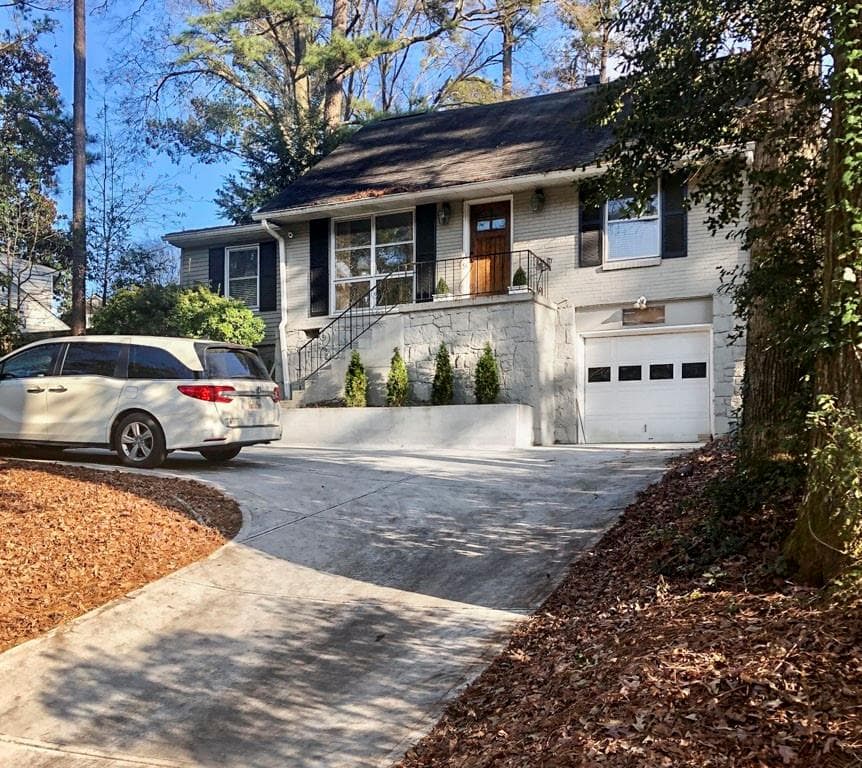 3 bedroom, 2 bathroom, 1,763 sq ft single family residence sold at 2737 Ridgemore Road, Atlanta, GA 30318 — photo 1 of 1