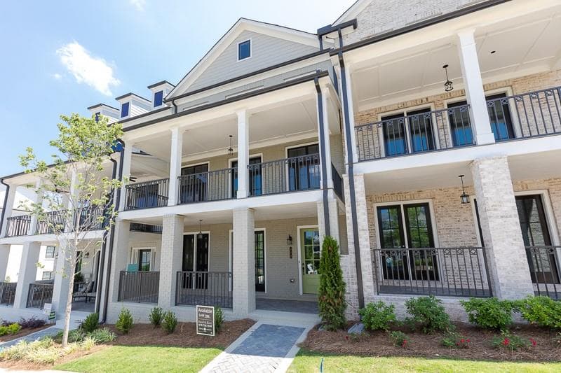 113 Harlow Circle 196, Roswell, GA 30076 — most recent listing photo
