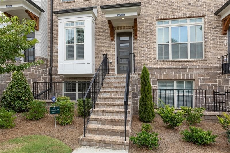 4234 Deming Circle, Sandy Springs, GA 30342 — most recent listing photo