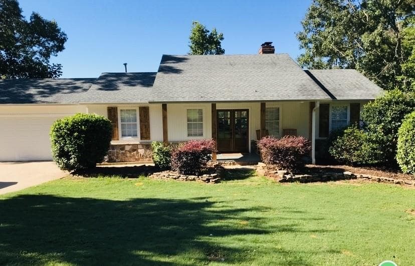 3 bedroom, 3 bathroom, 2,356 sq ft single family residence sold at 3456 Botany Woods Road, Gainesville, GA 30506