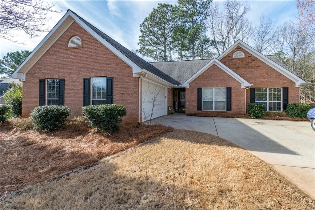 5917 Williamsport Drive, Flowery Branch, GA 30542 — most recent listing photo