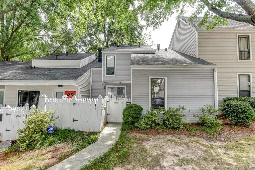 2623 Meadowlawn Drive, Marietta, GA 30067 — most recent listing photo