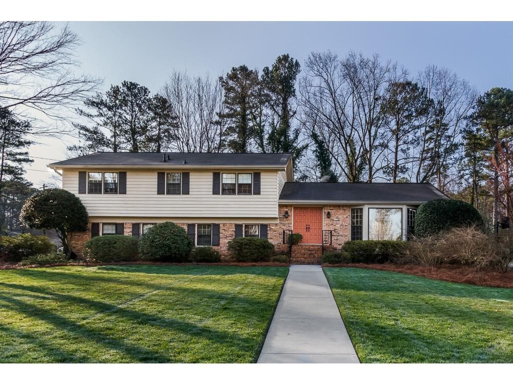 1519 Carnaby Court, Dunwoody, GA 30338 — most recent listing photo
