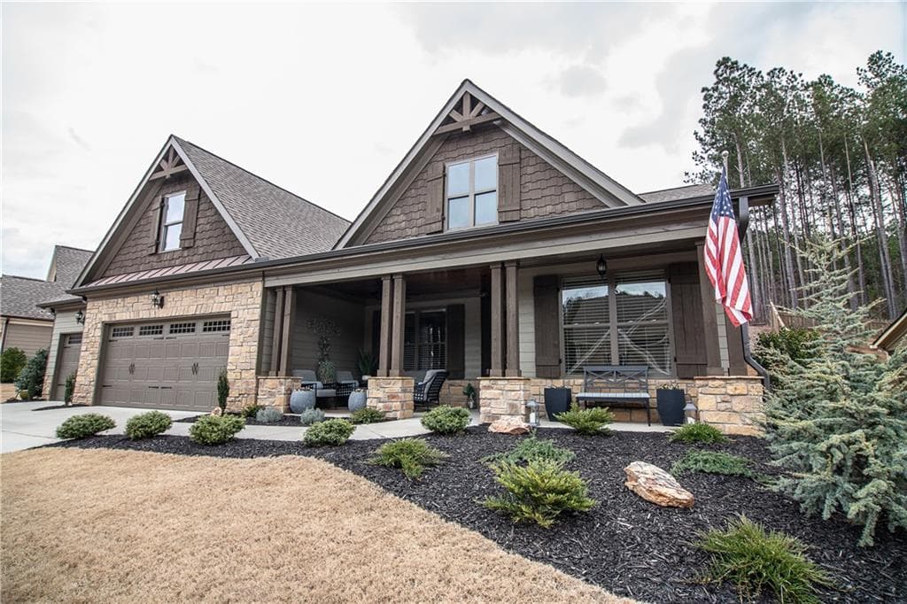 5 bedroom, 3 bathroom, 2,369 sq ft single family residence sold at 575 Crimson Drive, Dallas, GA 30132