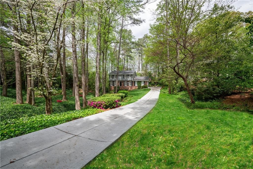 880 Landmark Drive, Sandy Springs, GA 30342 — most recent listing photo