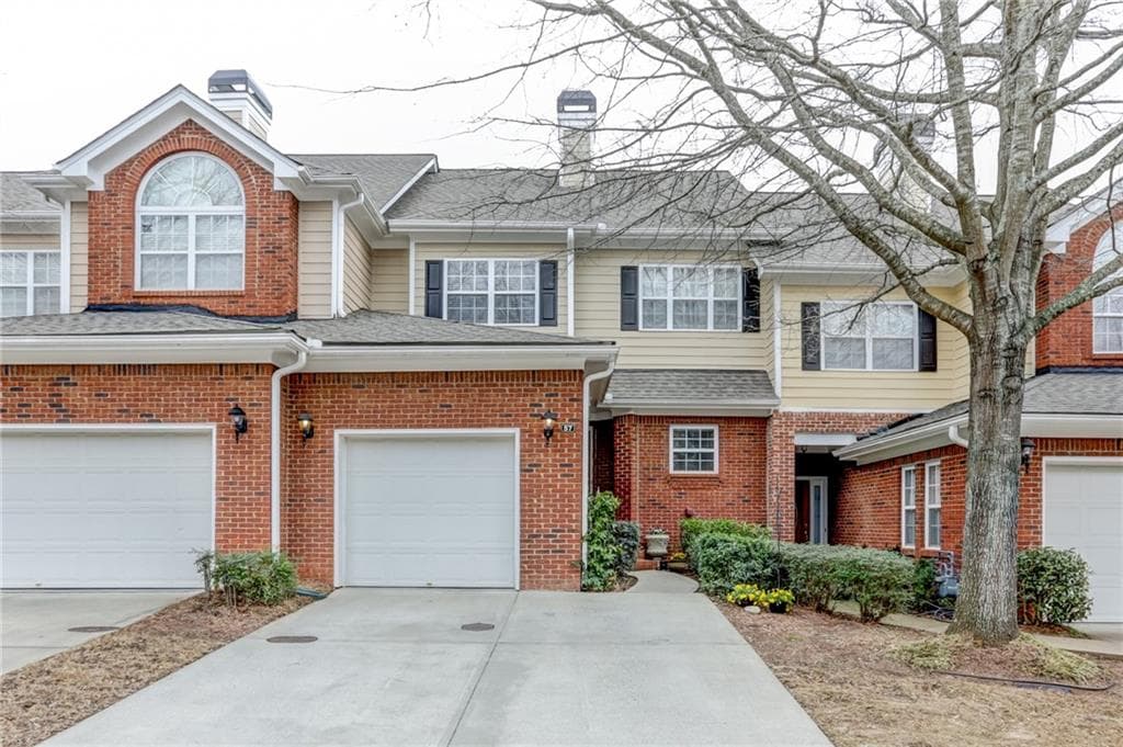 3 bedroom, 4 bathroom, 1,850 sq ft townhouse sold at 57 Townview Drive, Alpharetta, GA 30022