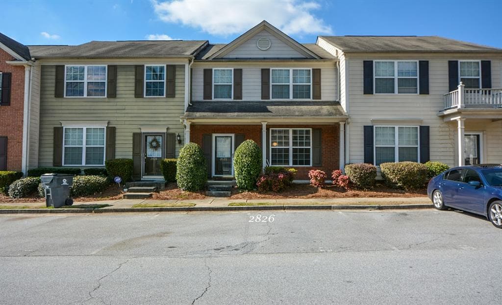 2826 Deerwood Lane, Atlanta, GA 30331 — most recent listing photo