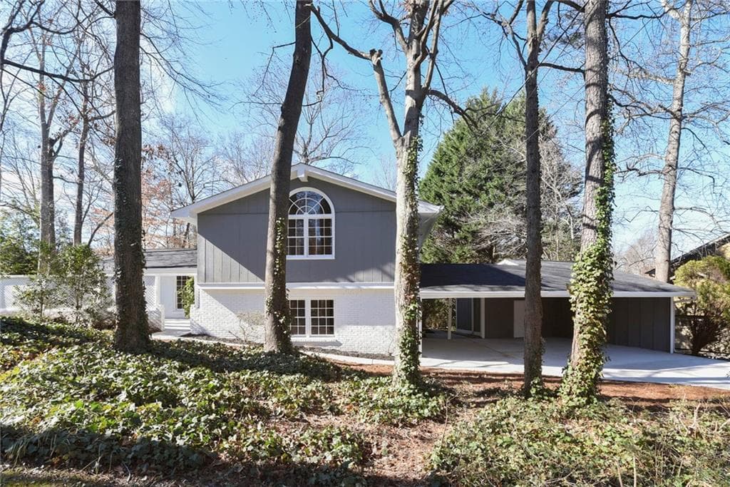 5 bedroom, 3 bathroom, 2,916 sq ft single family residence sold at 2420 Leisure Lake Drive, Atlanta, GA 30338