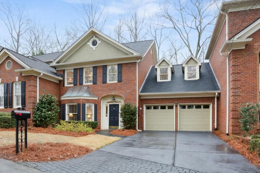 7155 Roswell Road 4, Sandy Springs, GA 30328 — most recent listing photo