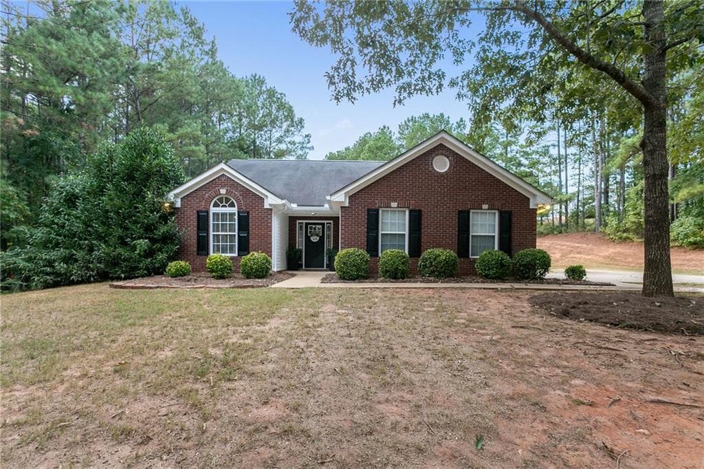 3 bedroom, 2 bathroom, 1,725 sq ft single family residence sold at 55 Riverbrooke Terrace, Covington, GA 30016