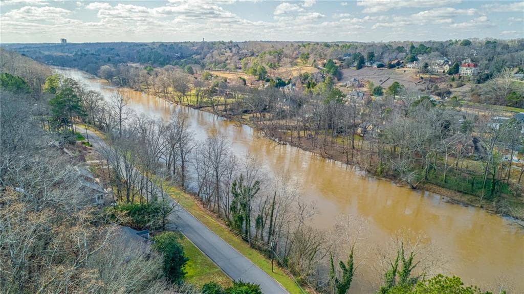 960 Edgewater Drive, Sandy Springs, GA 30328 — most recent listing photo