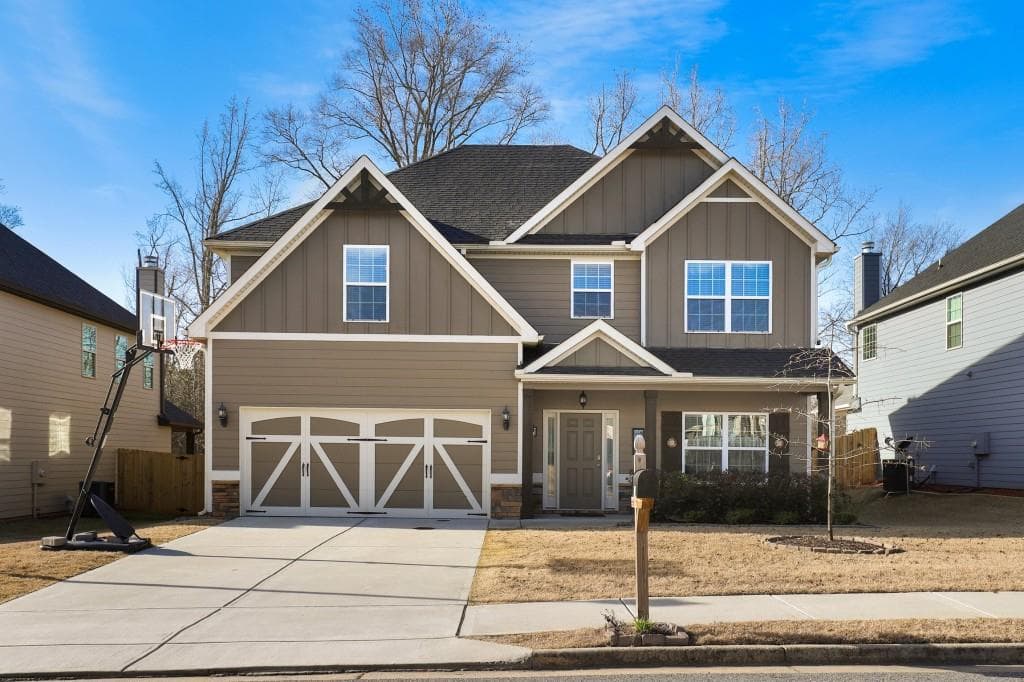 221 Briandwood Drive, Newnan, GA 30265 — most recent listing photo