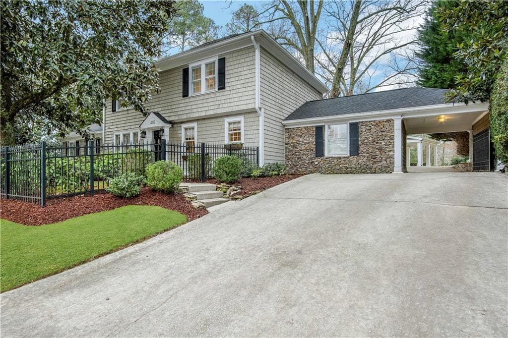 4 bedroom, 4 bathroom, 3,398 sq ft single family residence sold at 4232 Northside Drive, Atlanta, GA 30342