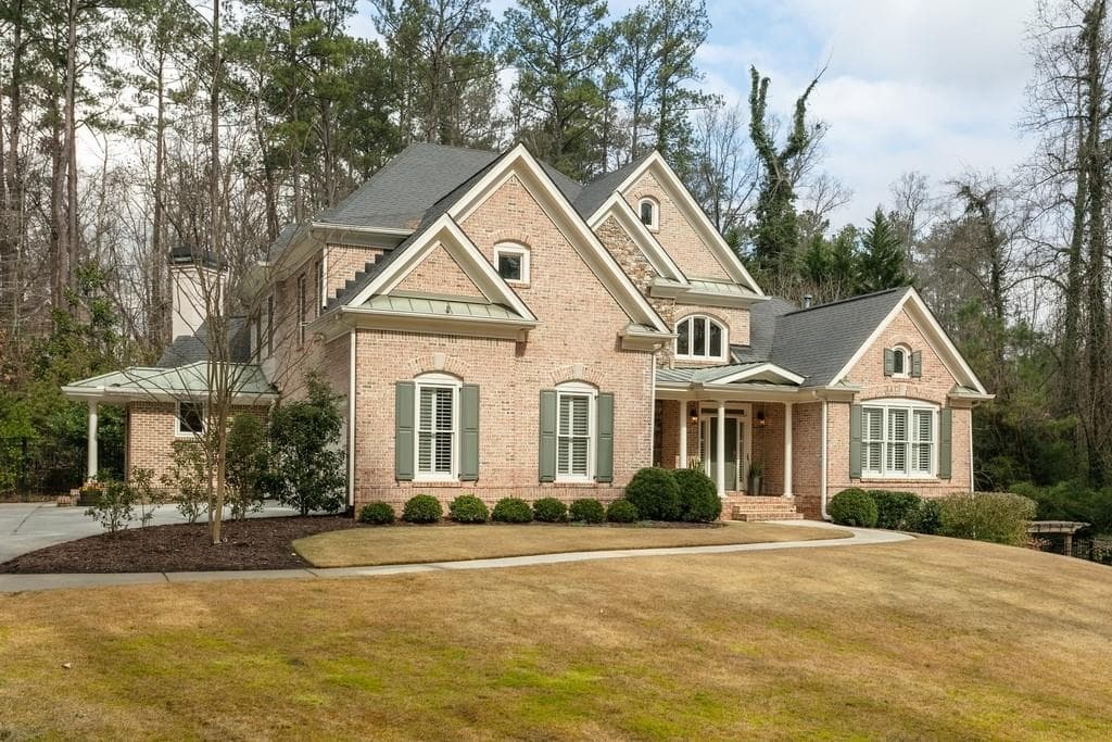 8340 Hewlett Road, Sandy Springs, GA 30350 — most recent listing photo