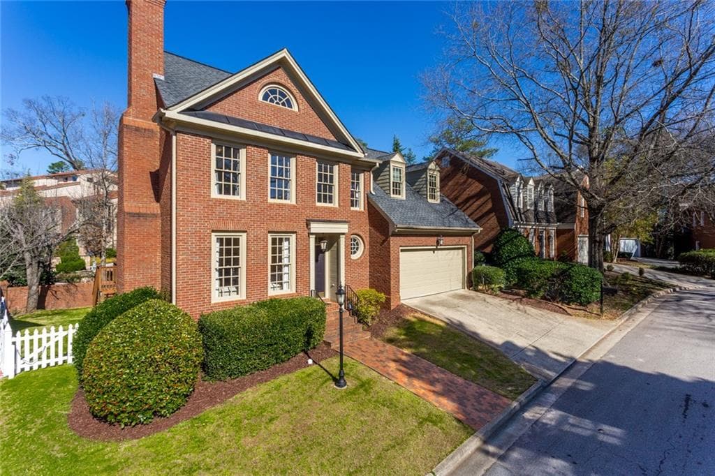 1237 Village Run, Brookhaven, GA 30319 — most recent listing photo