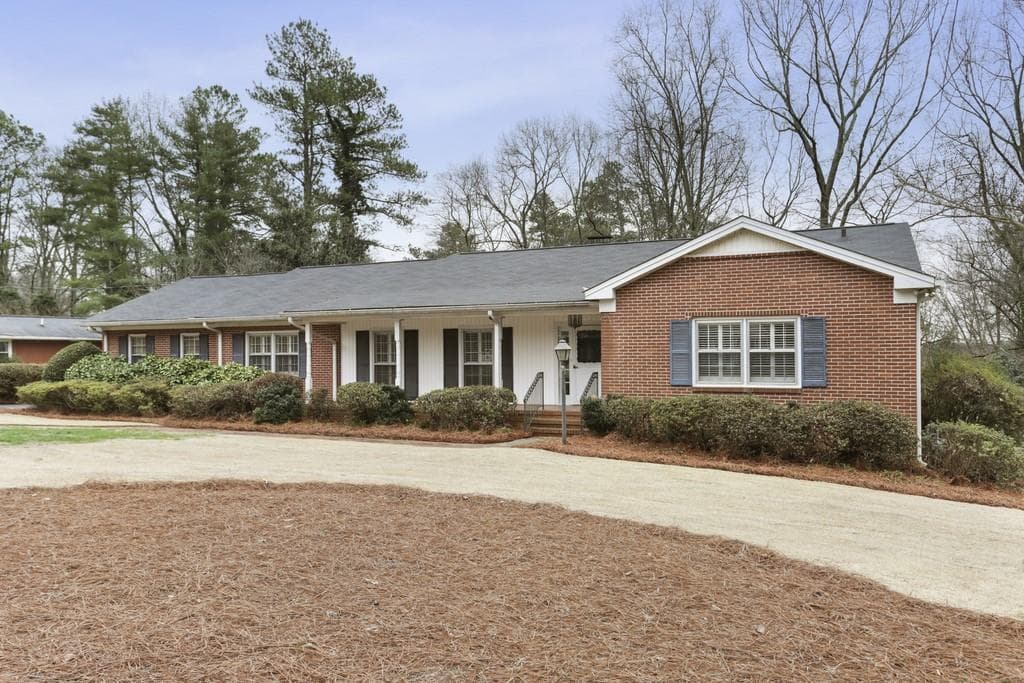 511 Hickory Drive, Marietta, GA 30064 — most recent listing photo