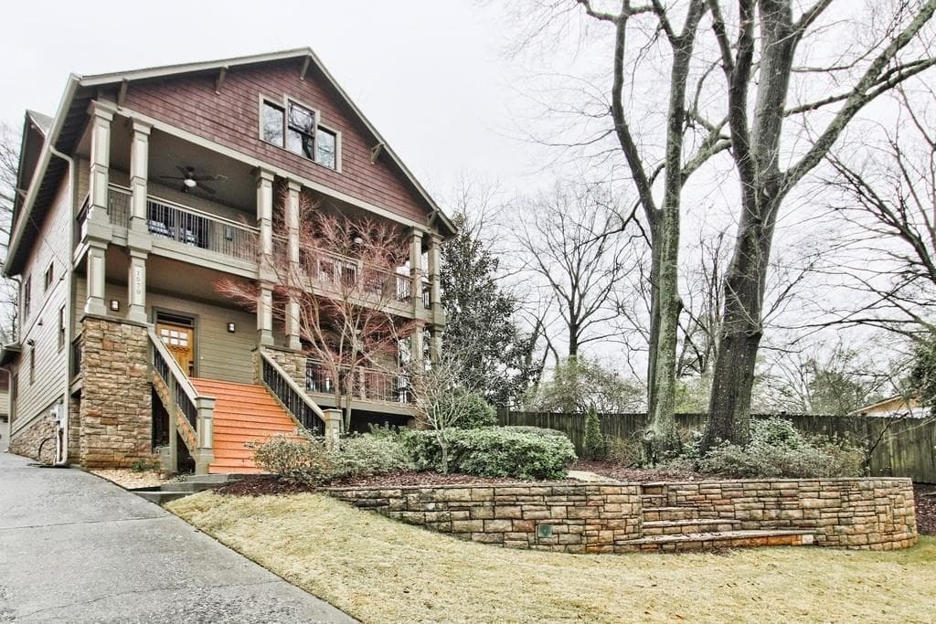 5 bedroom, 4 bathroom, 2,816 sq ft single family residence sold at 1579 Woodbine Avenue, Atlanta, GA 30317
