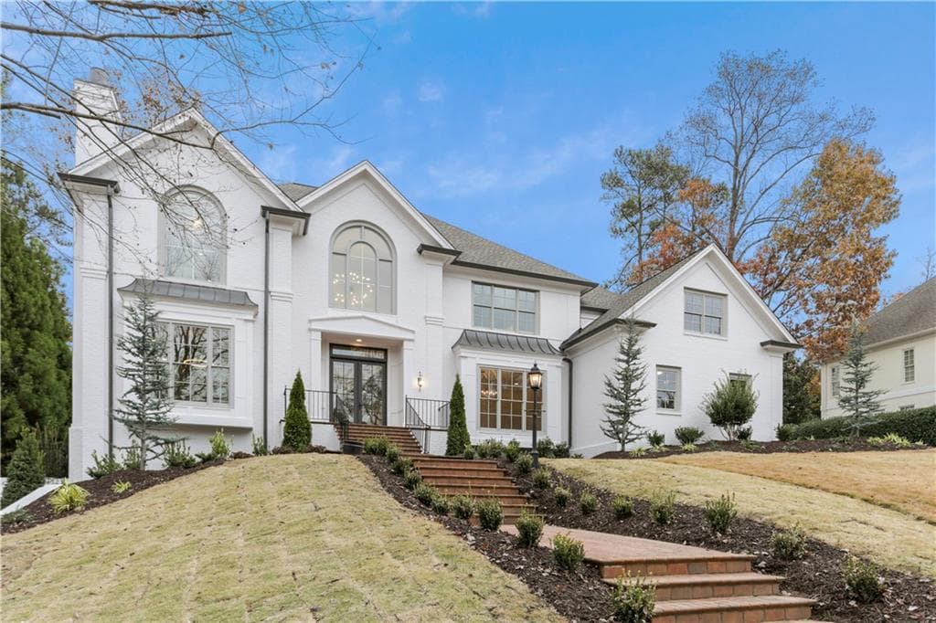 5 bedroom, 6 bathroom, 7,000 sq ft single family residence sold at 415 Laurel Chase Court, Atlanta, GA 30327