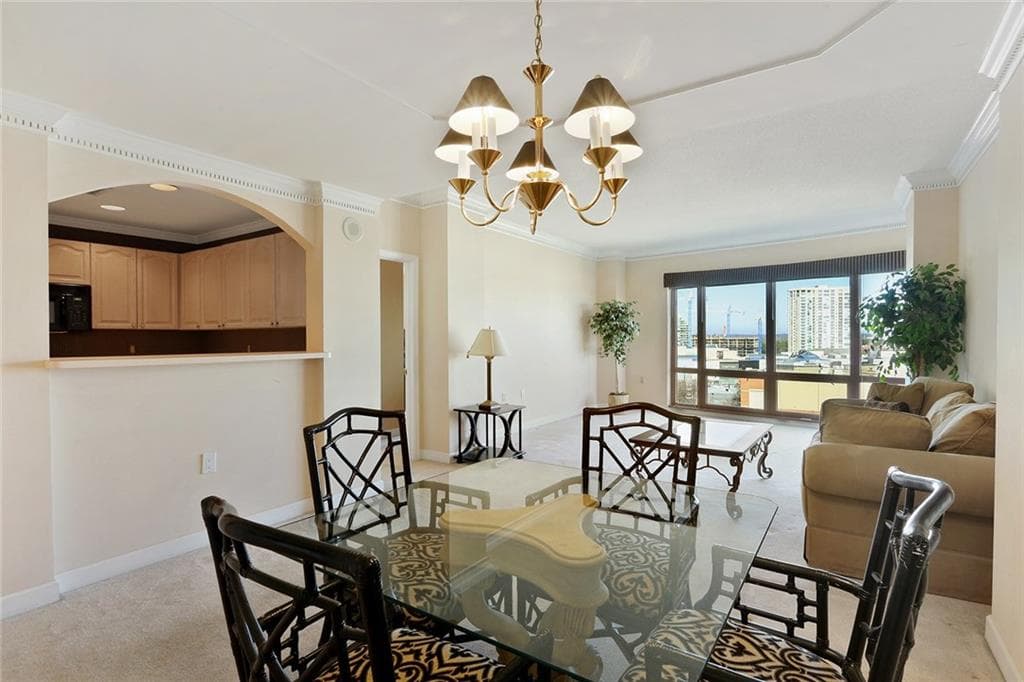 1 bedroom, 2 bathroom, 1,018 sq ft condominium sold at 3475 Oak Valley Road 950, Atlanta, GA 30326