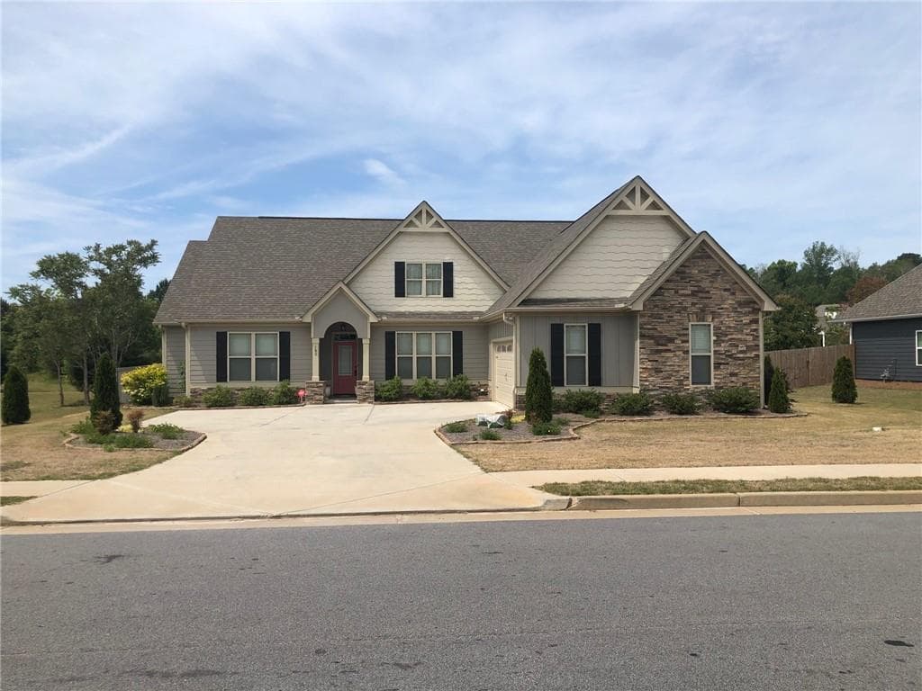 180 Kenwood Trl, Senoia, GA 30276 — most recent listing photo