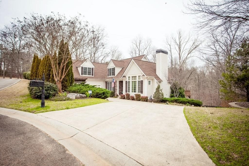 216 Montana Way, Canton, GA 30114 — most recent listing photo