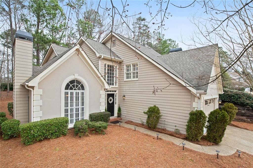 7160 Harbour Landing, Alpharetta, GA 30005 — most recent listing photo