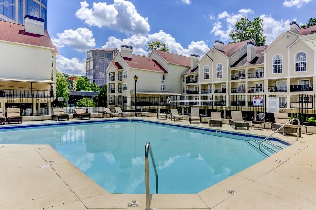 2 bedroom, 2 bathroom, 981 sq ft condominium sold at 3655 Habersham Road A122, Atlanta, GA 30305