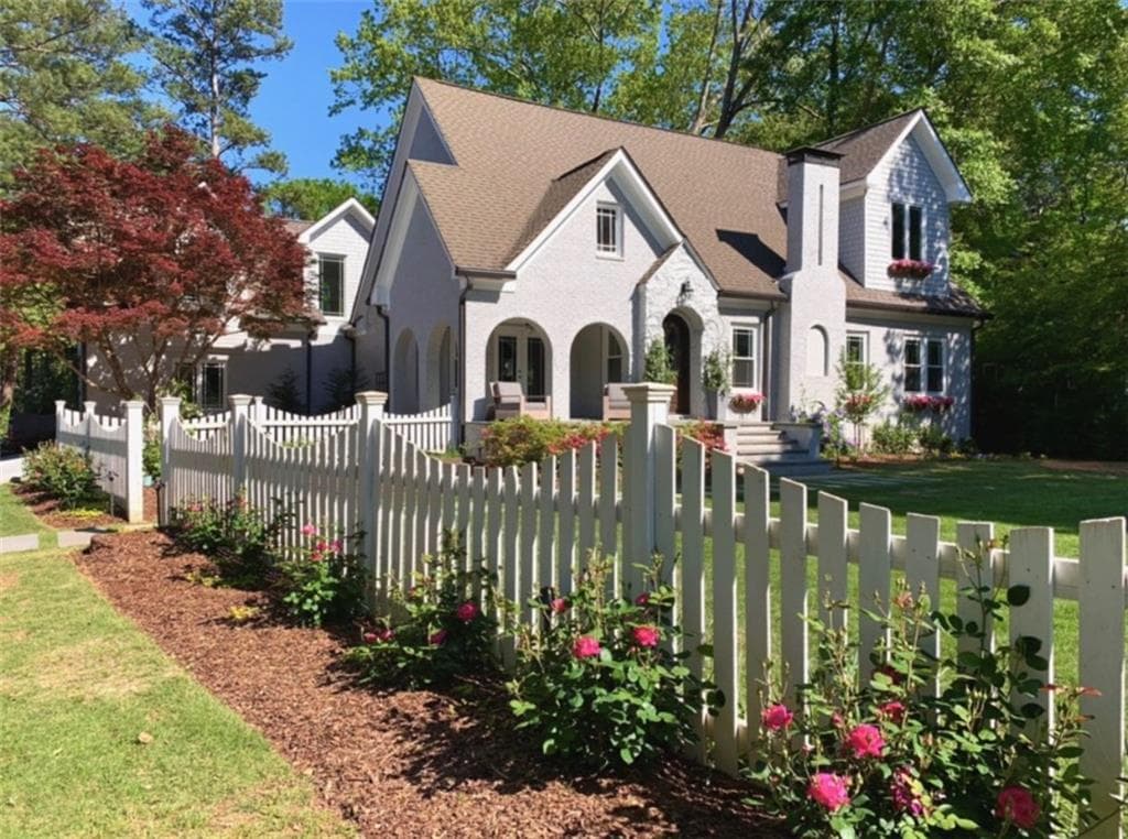 6 bedroom, 6 bathroom, 4,765 sq ft single family residence sold at 691 Stovall Boulevard, Atlanta, GA 30342