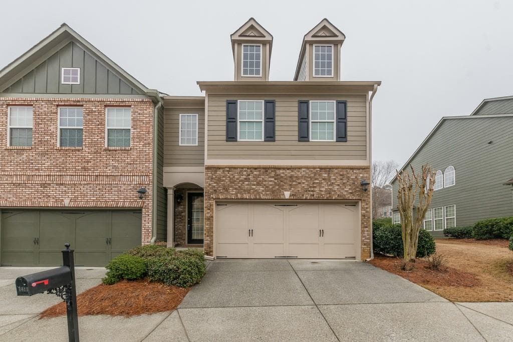 3 bedroom, 3 bathroom, 1,974 sq ft townhouse sold at 2411 SARDIS CHASE Court, Buford, GA 30519
