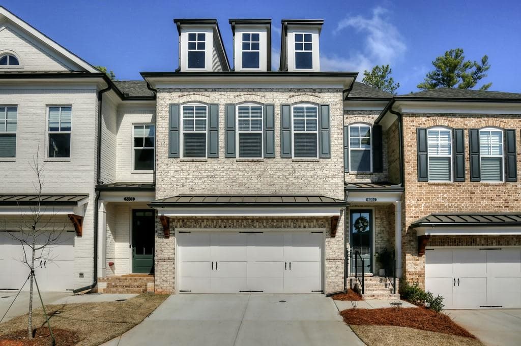 5004 Towneship Creek Road, Roswell, GA 30075 — most recent listing photo