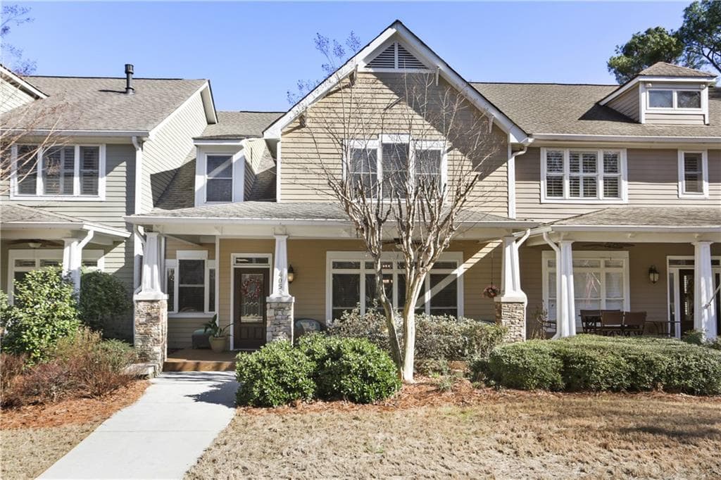 4 bedroom, 3 bathroom, 2,760 sq ft townhouse sold at 405 Independence Way, Roswell, GA 30075