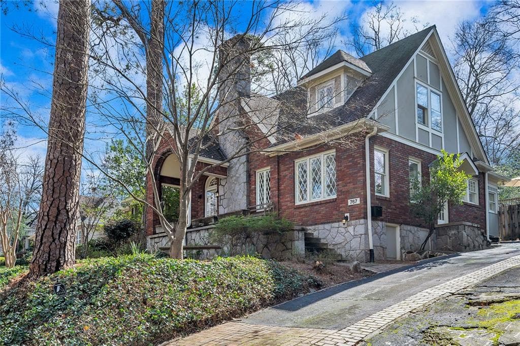 3 bedroom, 2 bathroom, 2,099 sq ft single family residence sold at 767 Brookridge Drive, Atlanta, GA 30306