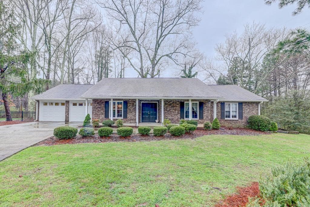 2800 Holly Oaks Drive, Marietta, GA 30062 — most recent listing photo