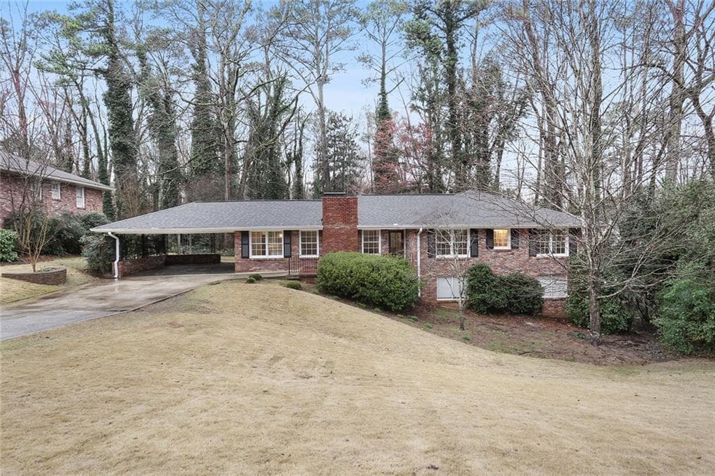 6900 Heathfield Drive, Sandy Springs, GA 30328 — most recent listing photo