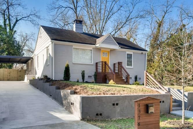 3 bedroom, 2 bathroom, 1,200 sq ft single family residence sold at 1376 BERNARD Street, Atlanta, GA 30314