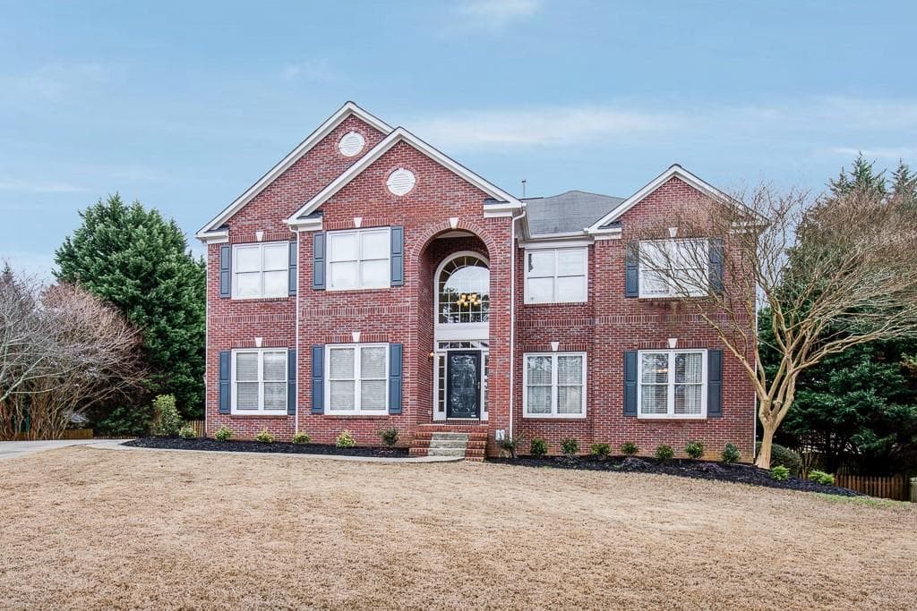 6 bedroom, 4 bathroom, 2,967 sq ft single family residence sold at 3760 Glennvale Court, Cumming, GA 30041