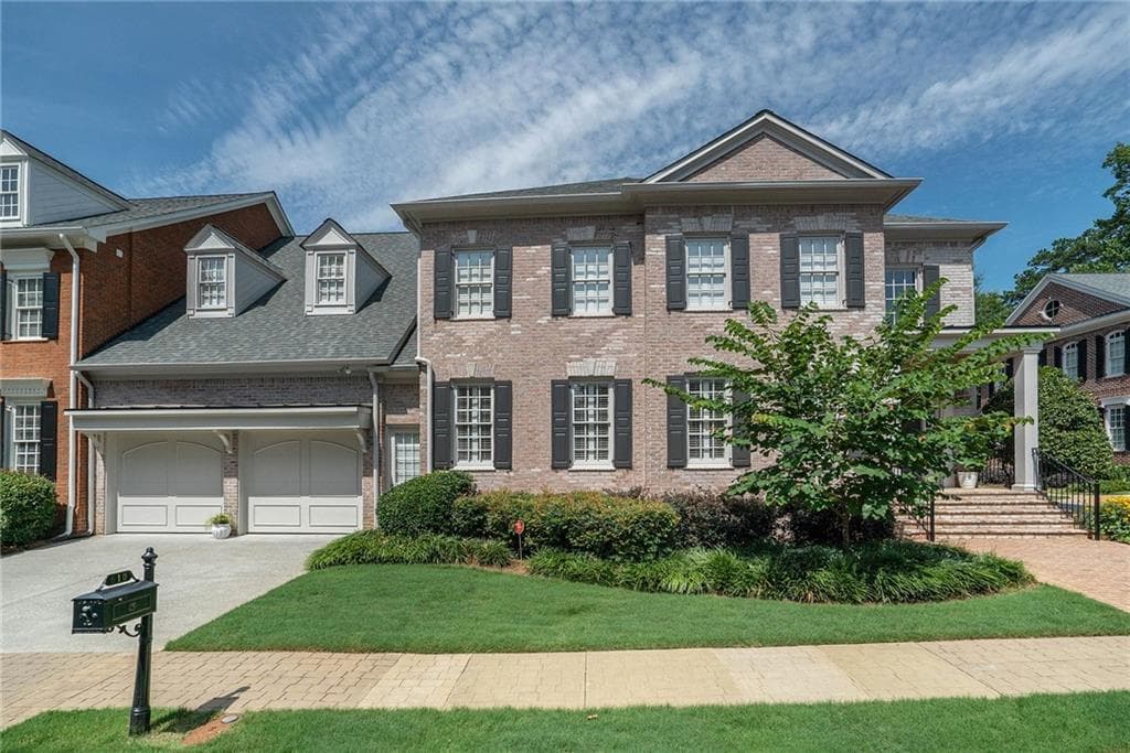610 Enclave Circle, Sandy Springs, GA 30342 — most recent listing photo