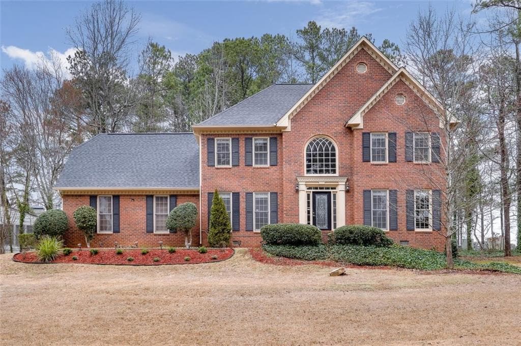 4 bedroom, 3 bathroom, 3,136 sq ft single family residence sold at 730 Bentwood Trace, Alpharetta, GA 30005