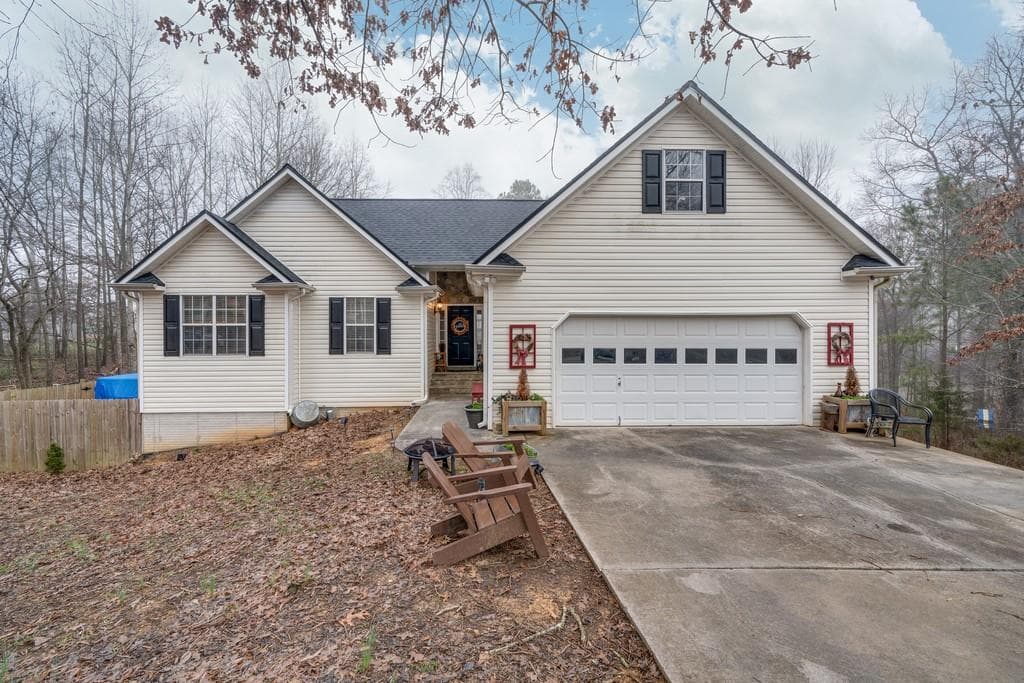 24 WALT Way, Adairsville, GA 30103 — most recent listing photo