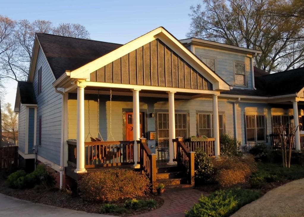 4 bedroom, 3 bathroom, 2,011 sq ft townhouse sold at 700 Frasier Circle, Marietta, GA 30060