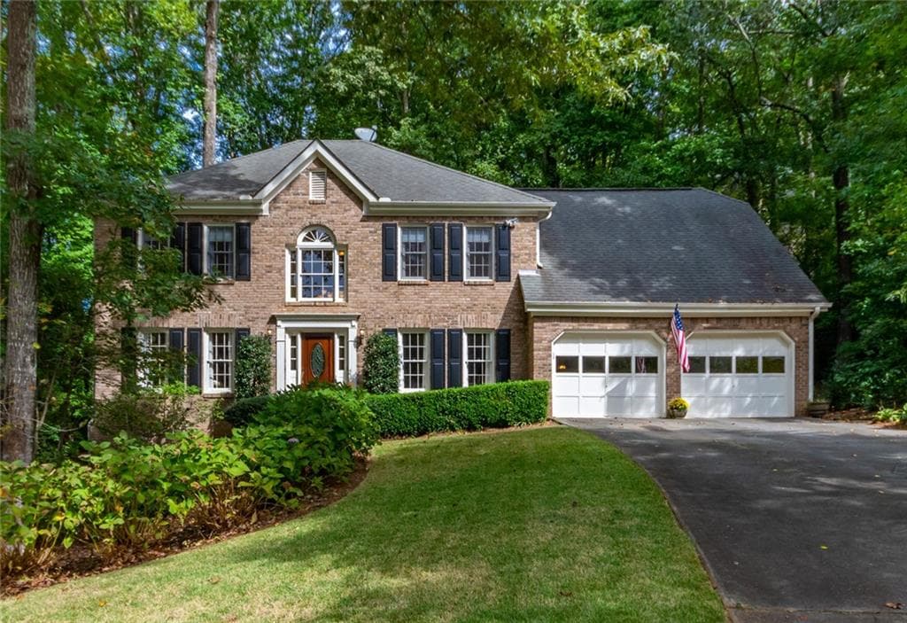 4 bedroom, 4 bathroom, 4,008 sq ft single family residence sold at 4212 Summit Way, Marietta, GA 30066