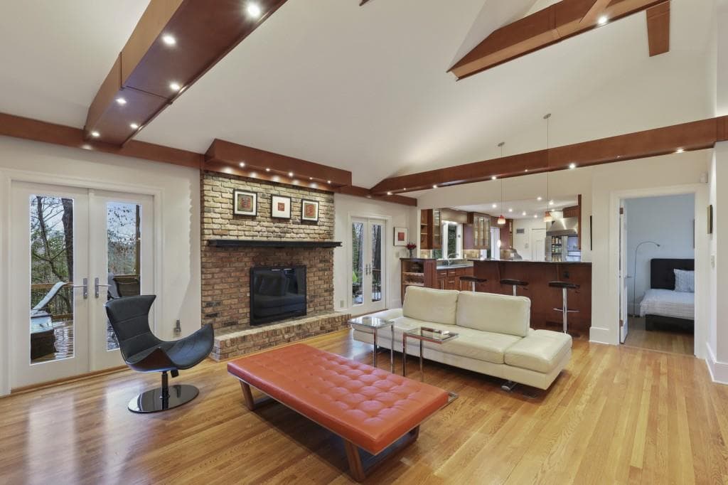 3 bedroom, 2 bathroom, 2,470 sq ft single family residence sold at 6380 Colewood Court, Atlanta, GA 30328