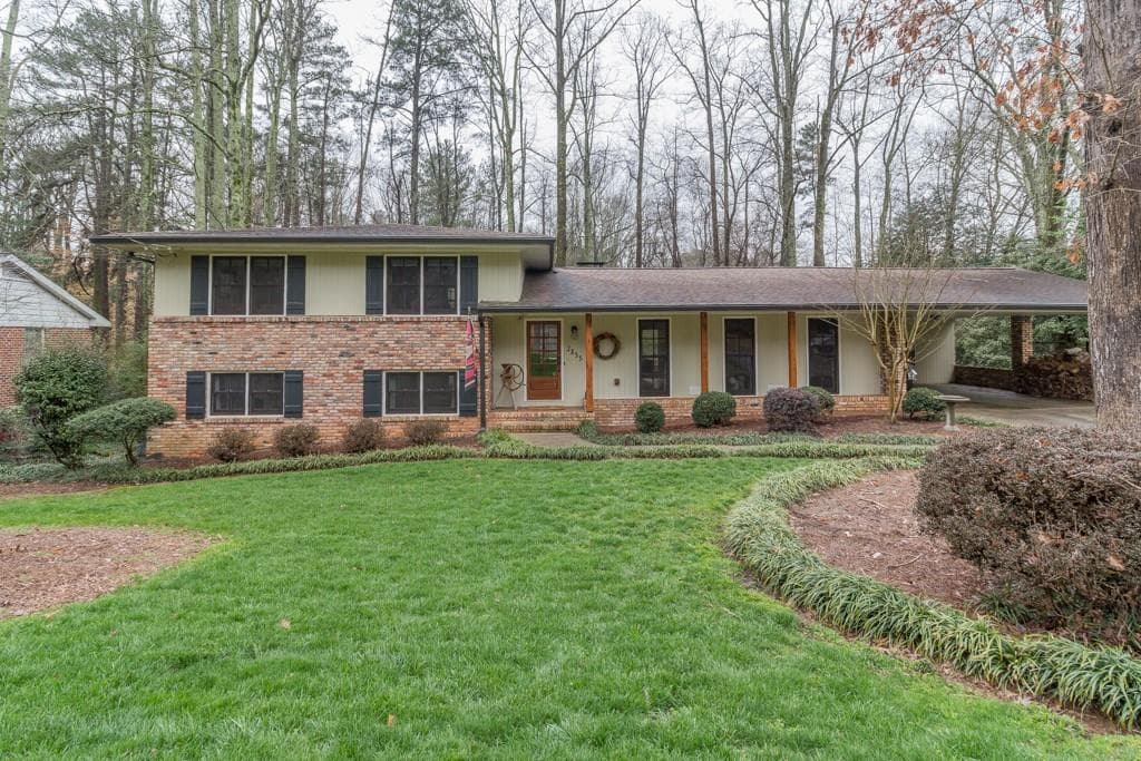 5 bedroom, 3 bathroom, 2,552 sq ft single family residence sold at 2855 Ponderosa Circle, Decatur, GA 30033