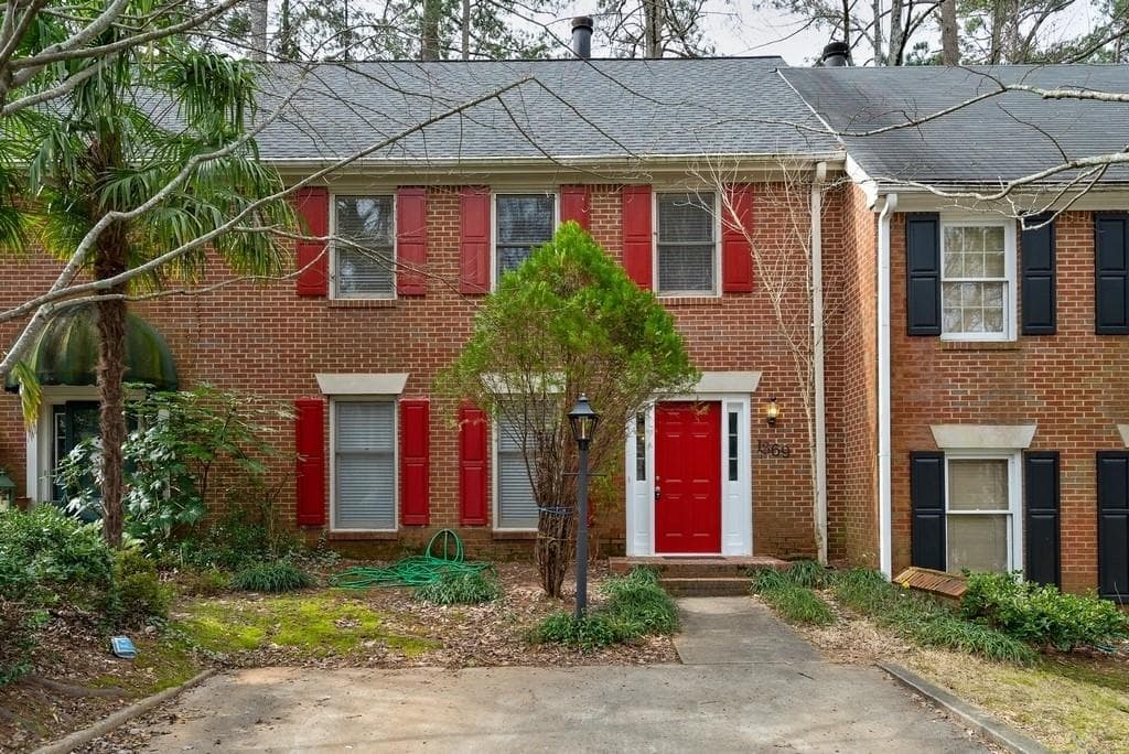 2 bedroom, 3 bathroom, 1,550 sq ft townhouse sold at 1369 E Rock Springs Road, Atlanta, GA 30306
